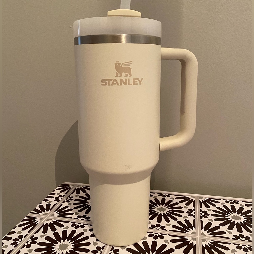 Cream Stanley Cup